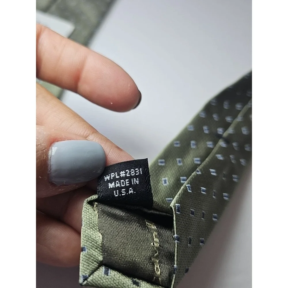 Calvin Klein Silk Tie Woven Green Geometric‎ 100% Skill